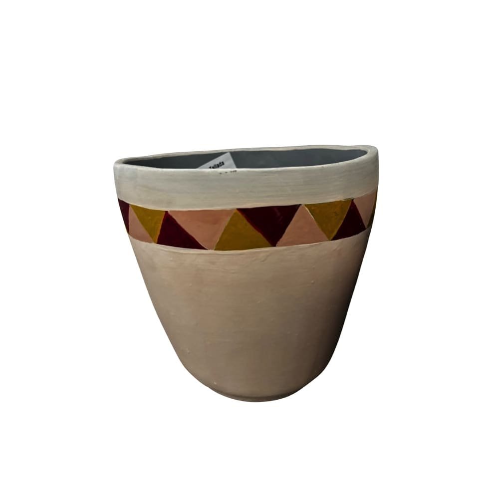 Maceta tallada gris