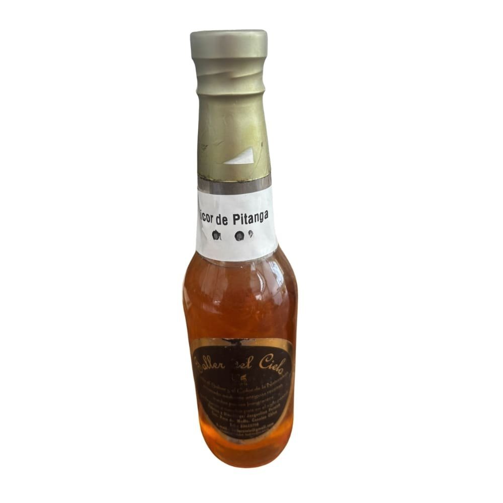 Licor de pitanga